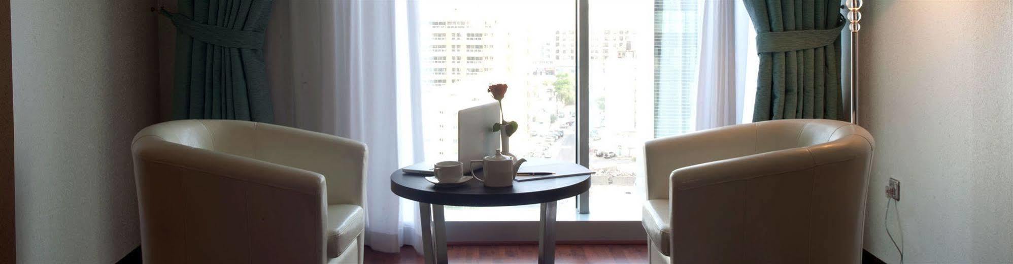Gokulam Park Doha Hotell Eksteriør bilde
