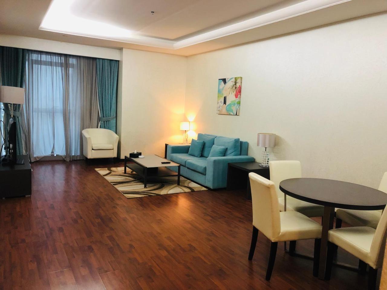 Gokulam Park Doha Hotell Eksteriør bilde